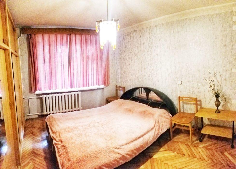 Єфремова , Франківський район