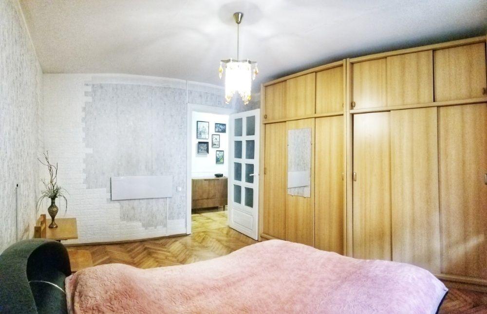 Єфремова , Франківський район
