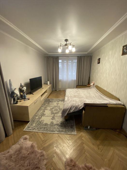 Чорновола, Шевченківський район