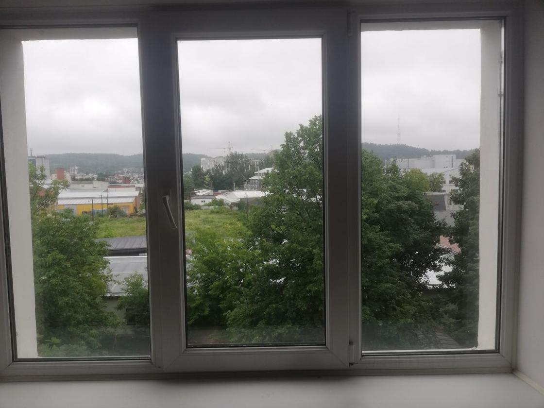 Липинського, Личаківський район