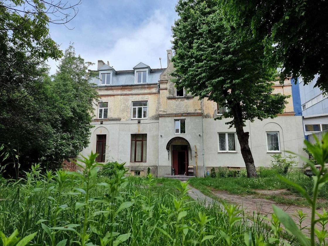 Волинська, Шевченківський район