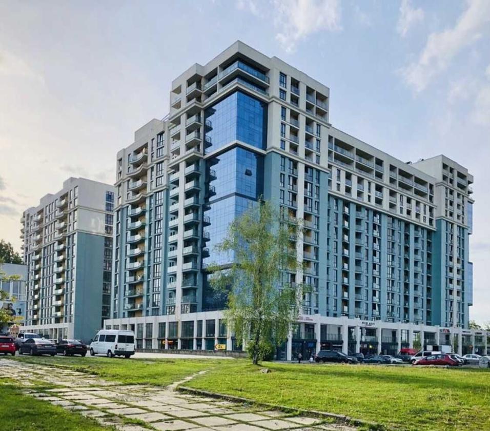Стрийська, Франківський район
