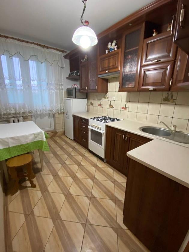 Стрийська, Франківський район