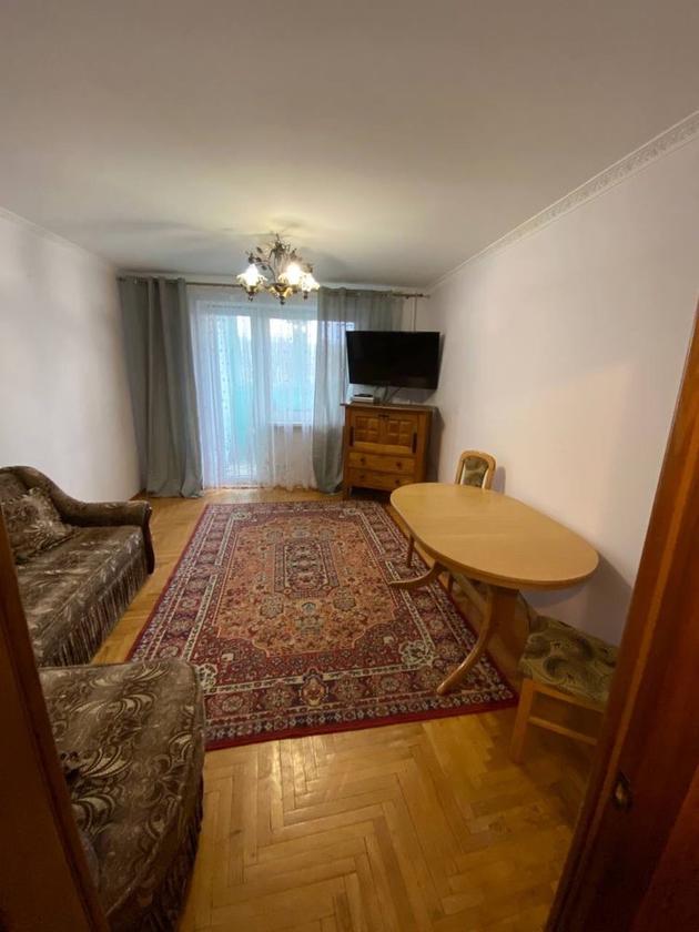 Стрийська, Франківський район