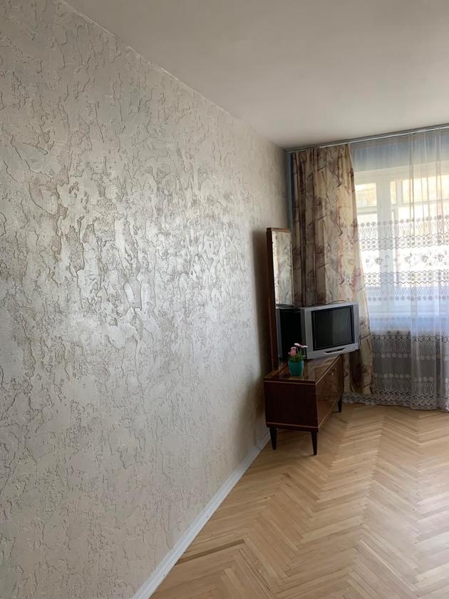Великого, Франківський район