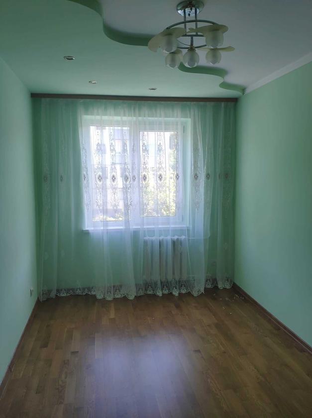 Великого, Франківський район