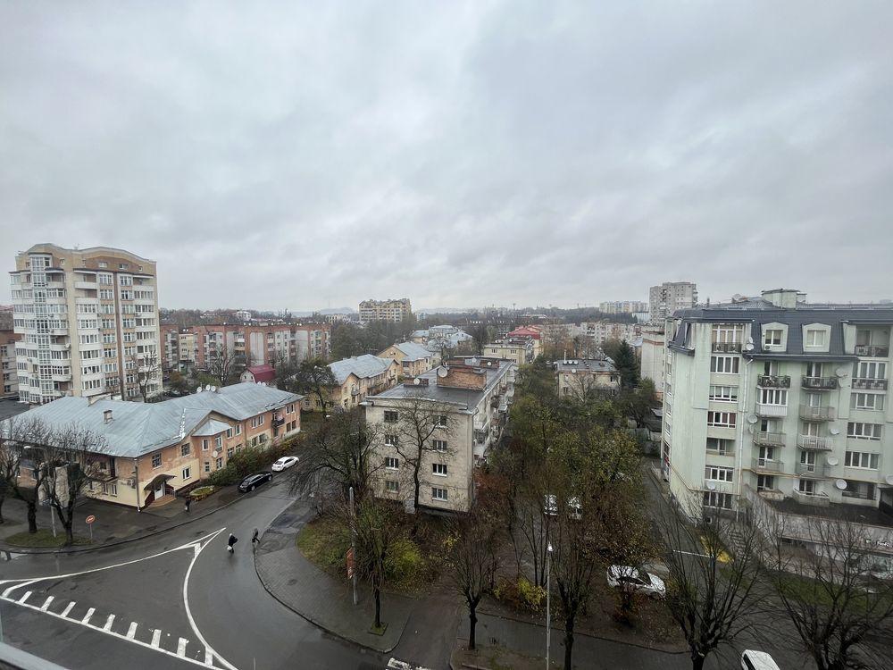 Угорська, Сихівський район