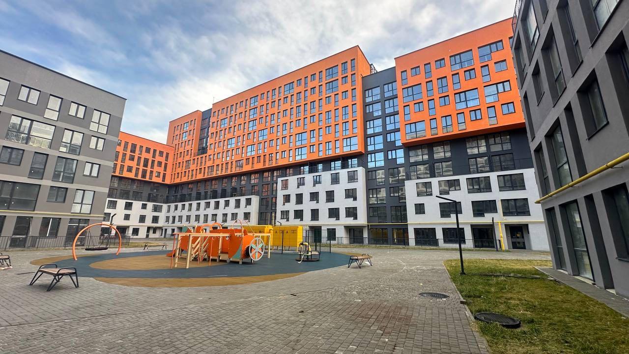 Стрийська 45, Франківський район