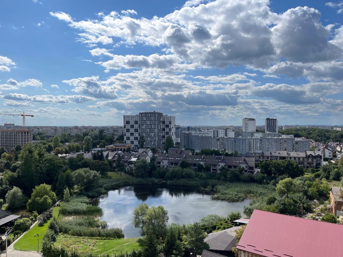 Стрийська, Франківський район