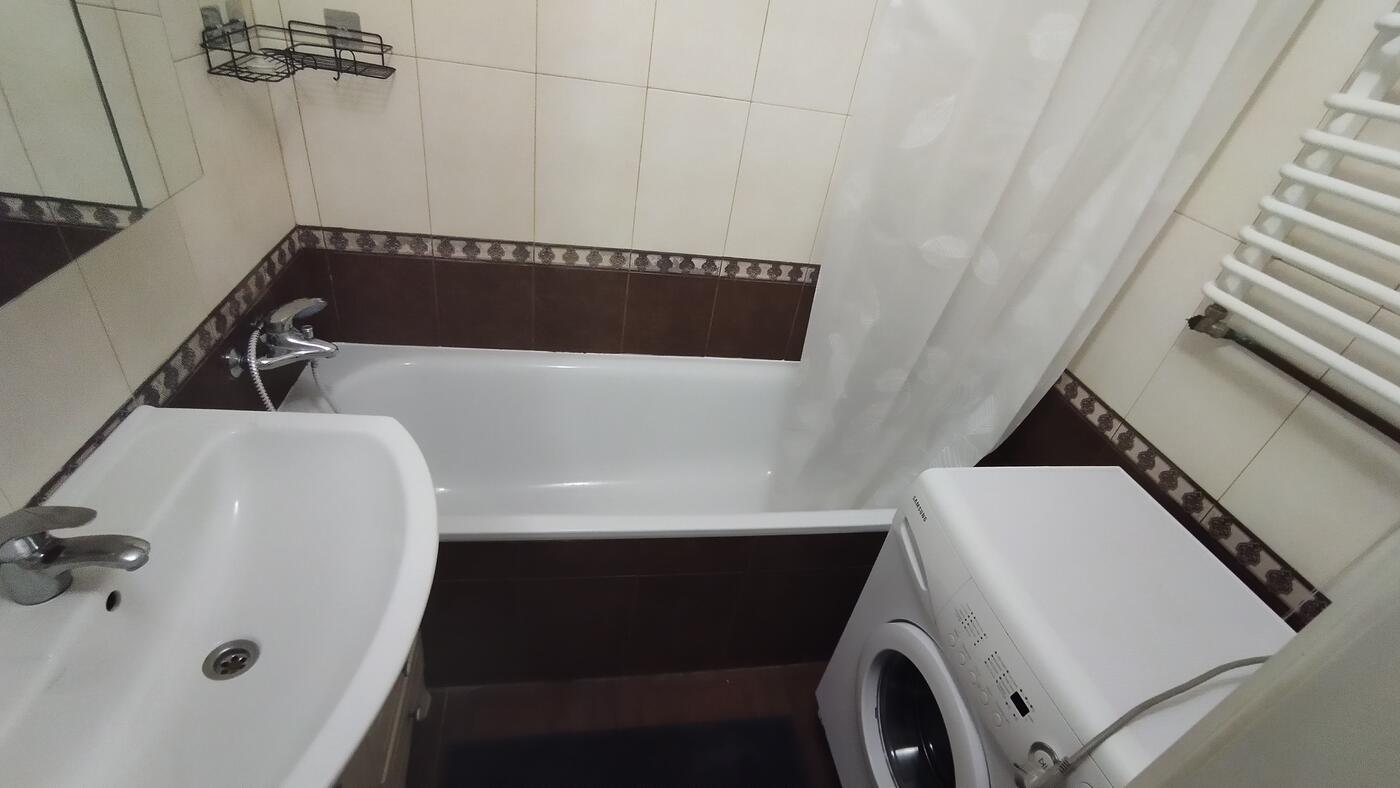 Драгана 15Б, Сихівський район