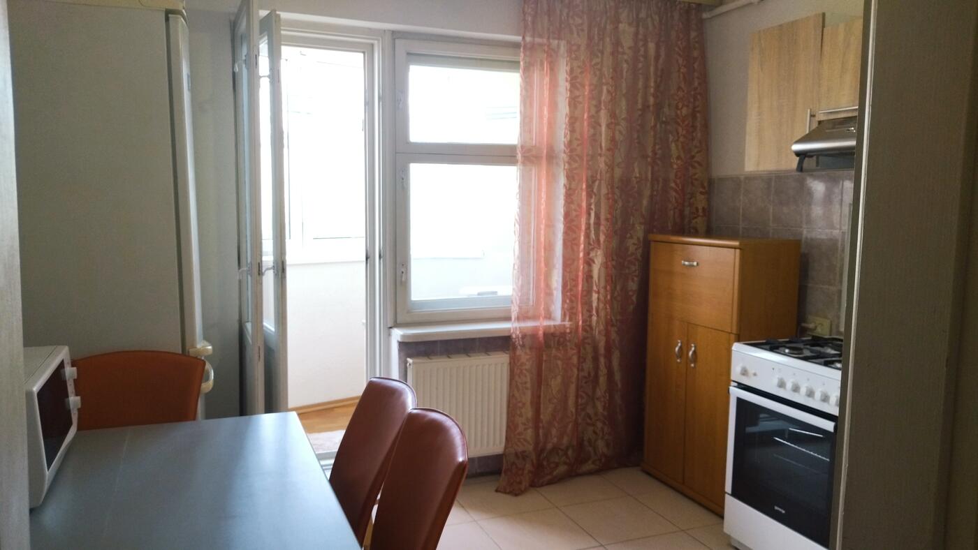 Драгана 15Б, Сихівський район