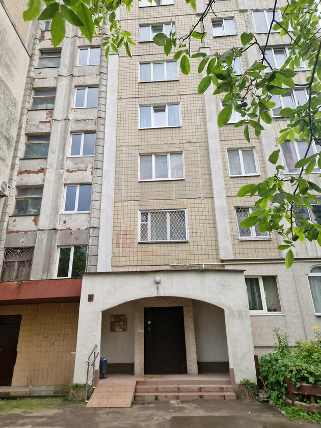 Вернадського 16, Сихівський район