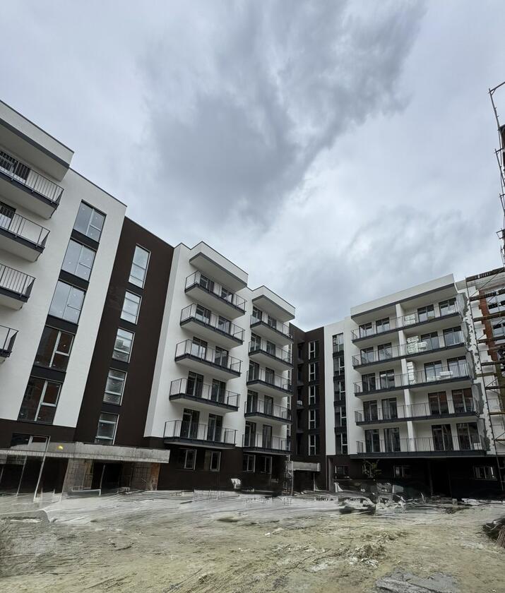 Львівська бічна 1, Франківський район