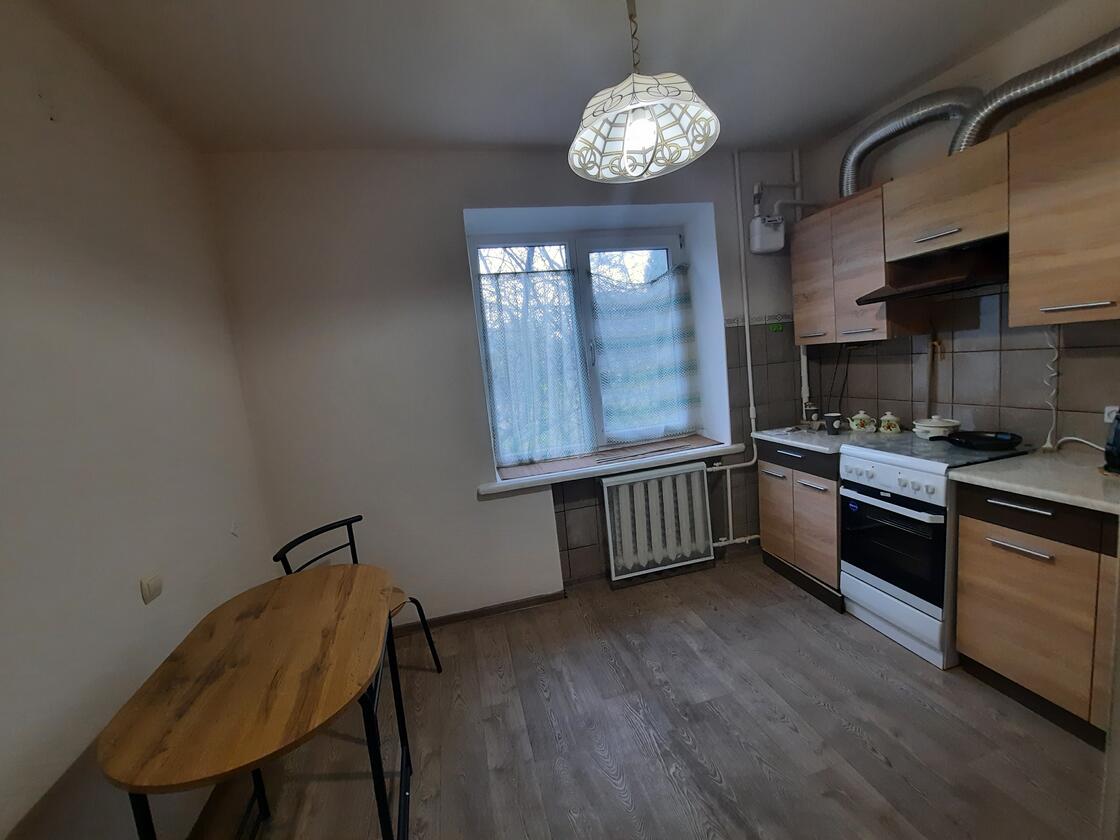 Максимовича 7б, Сихівський район