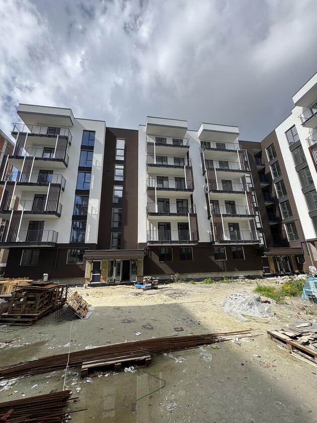 Львівська бічна 1, Франківський район