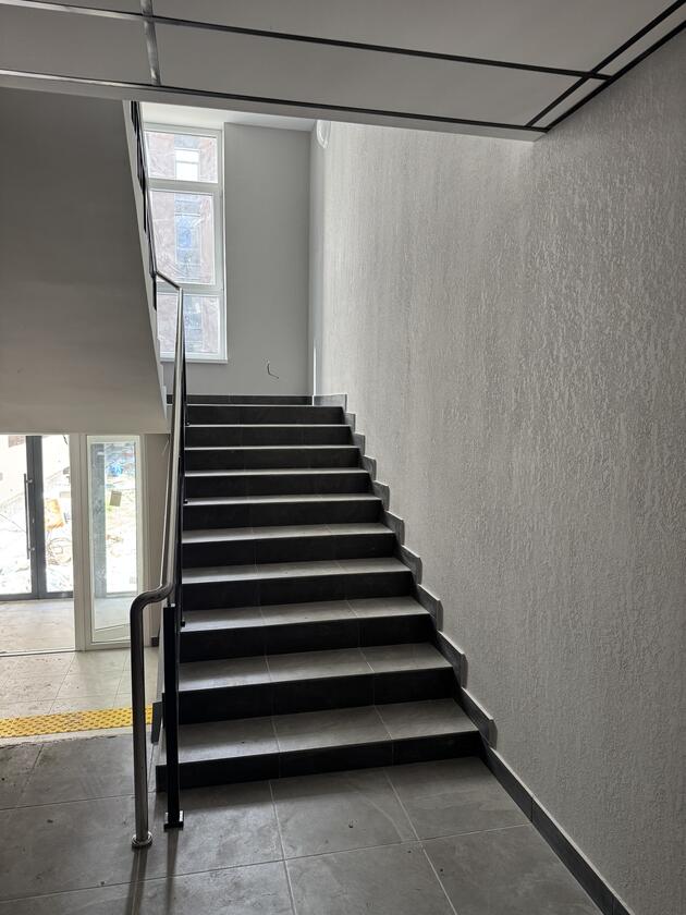 Львівська бічна 1, Франківський район