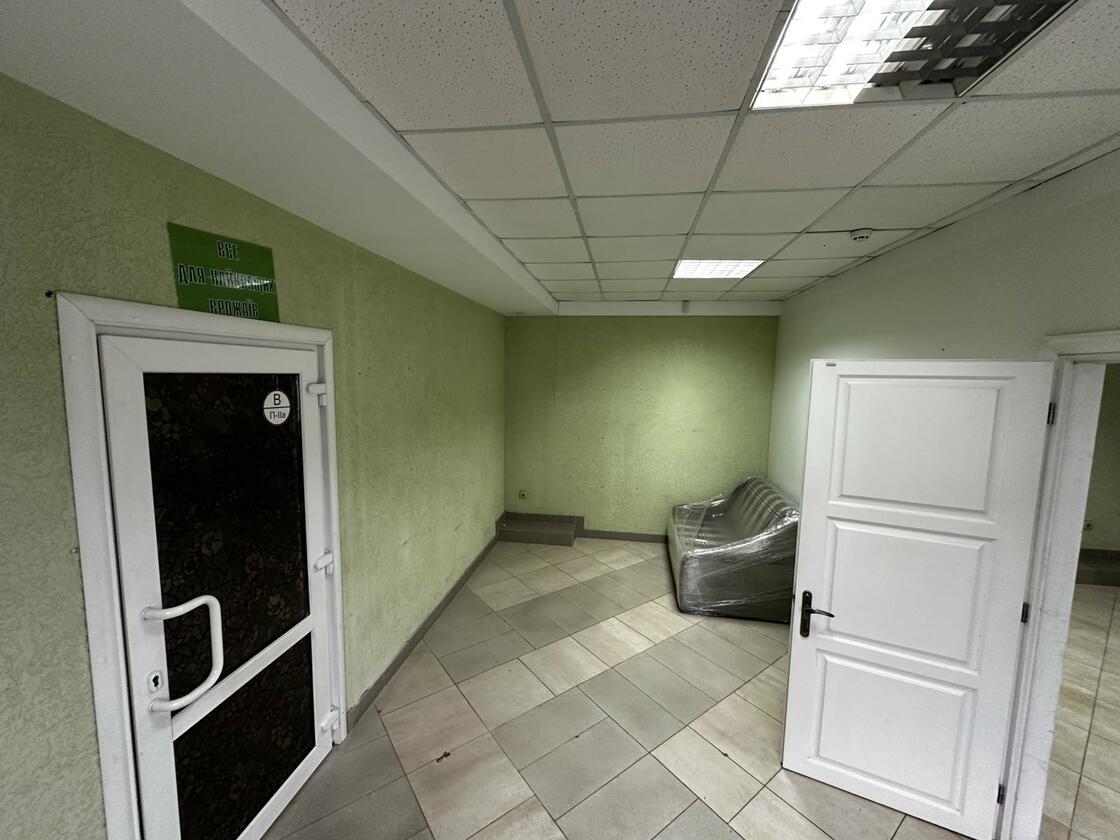 Богдана Хмельницького 200, Шевченківський район Богдана Хмельницького 200, Шевченківський район