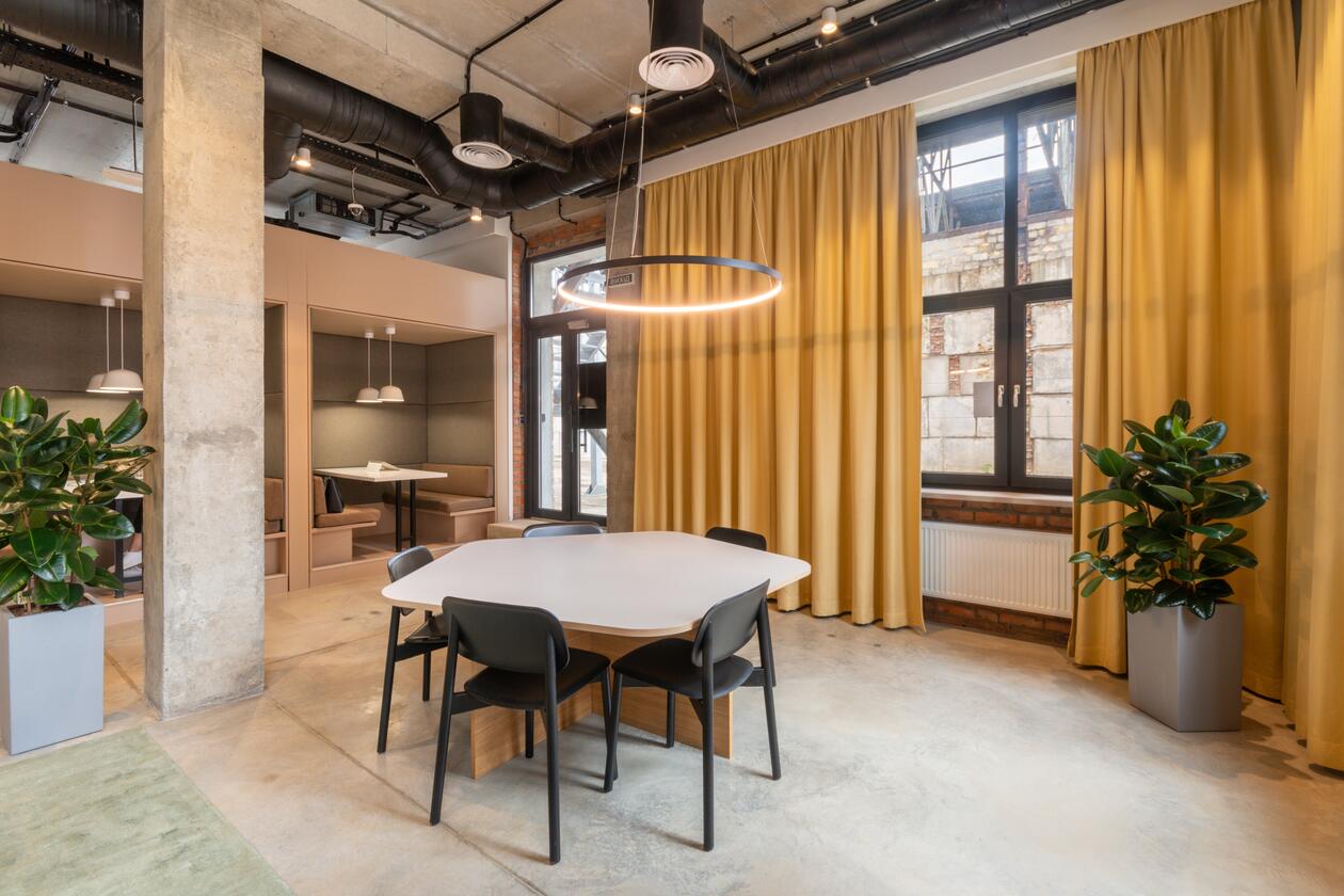 Шевченка 120, Шевченківський район Шевченка 120, Шевченківський район