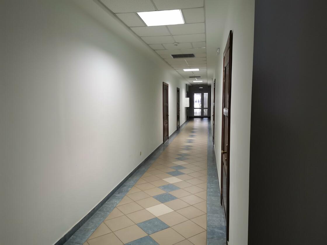 Хмельницького 200, Шевченківський район