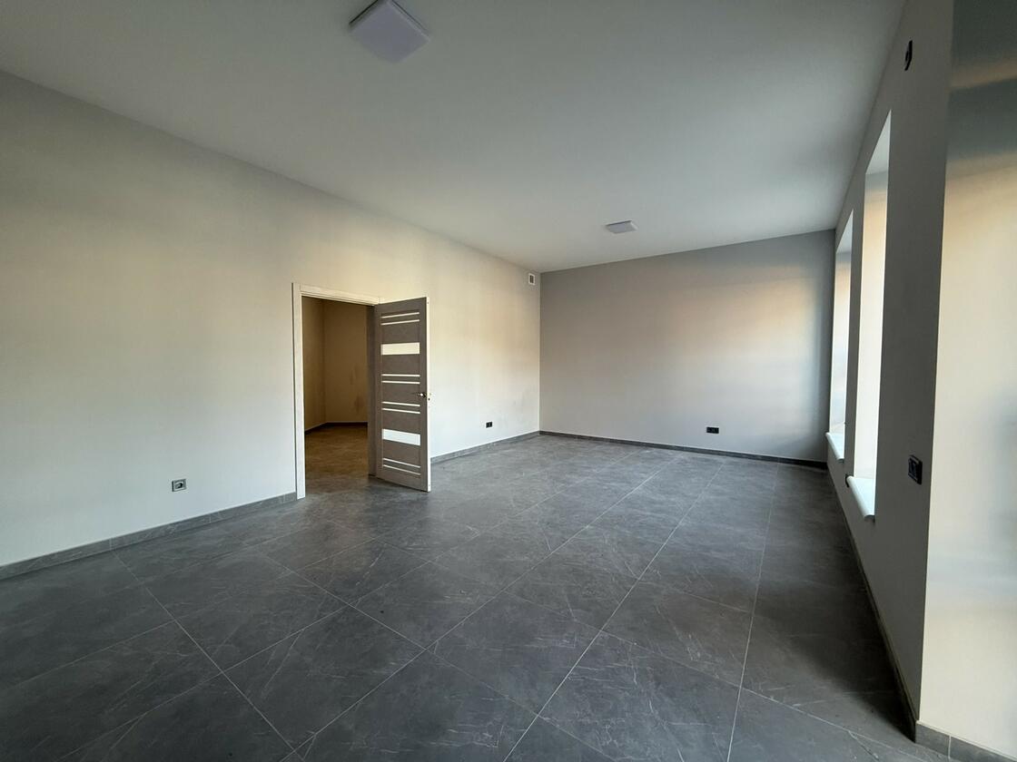 Богдана Хмельницького 167, Шевченківський район Богдана Хмельницького 167, Шевченківський район