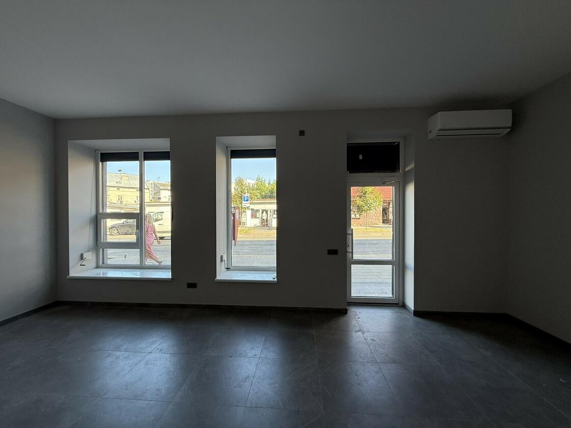 Богдана Хмельницького 167, Шевченківський район Богдана Хмельницького 167, Шевченківський район