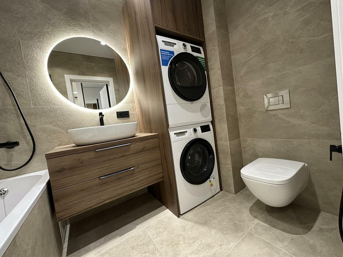 Трильовського 4а, Сихівський район