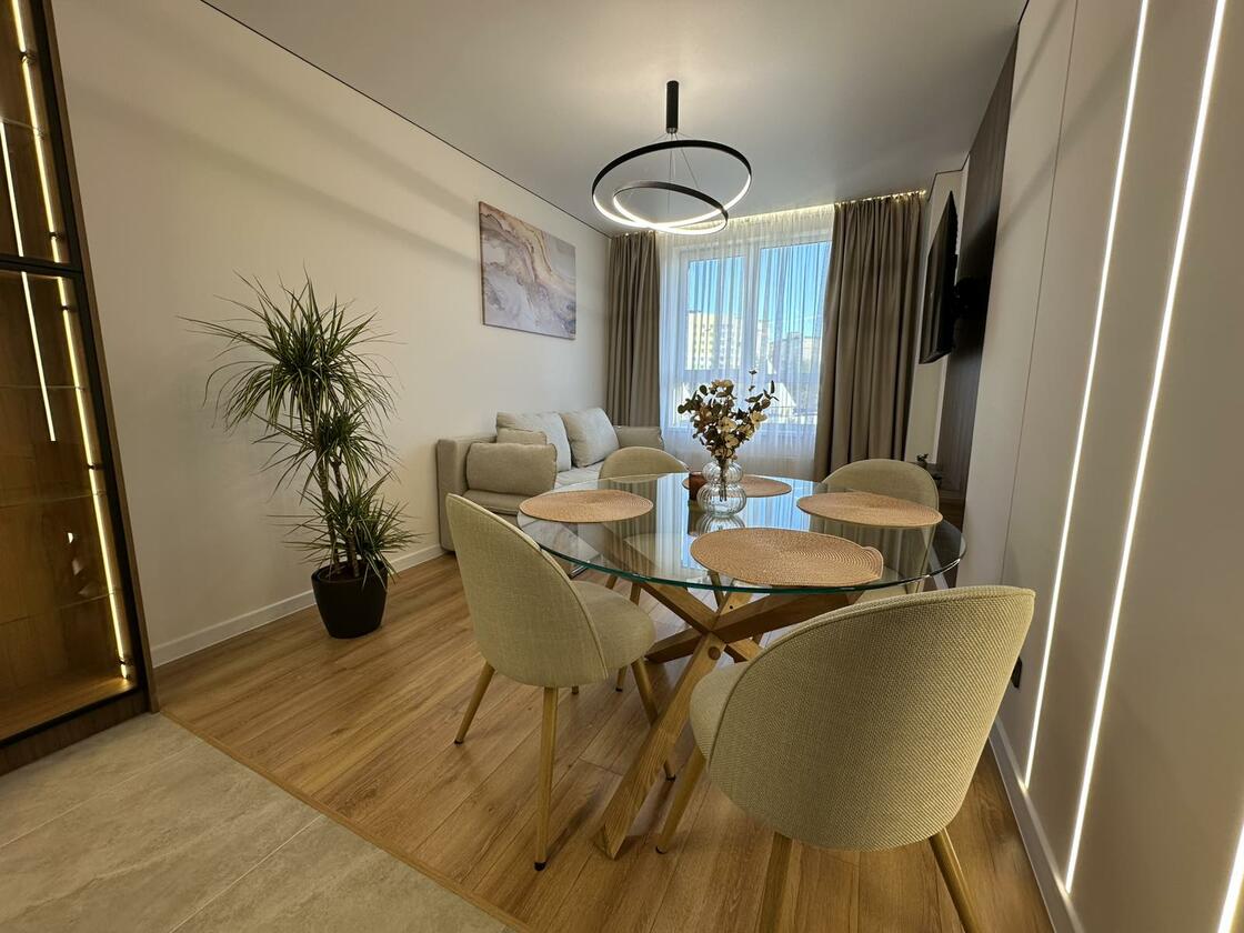 Трильовського 4а, Сихівський район