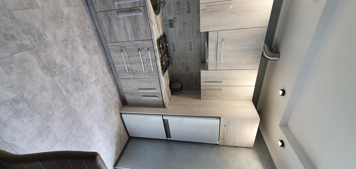 ЯНЕВА 27, Франківський район