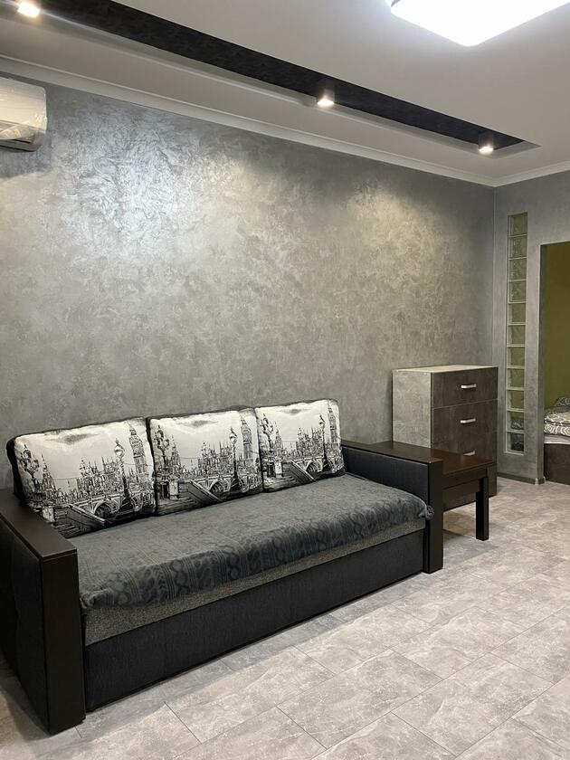 ЯНЕВА 27, Франківський район