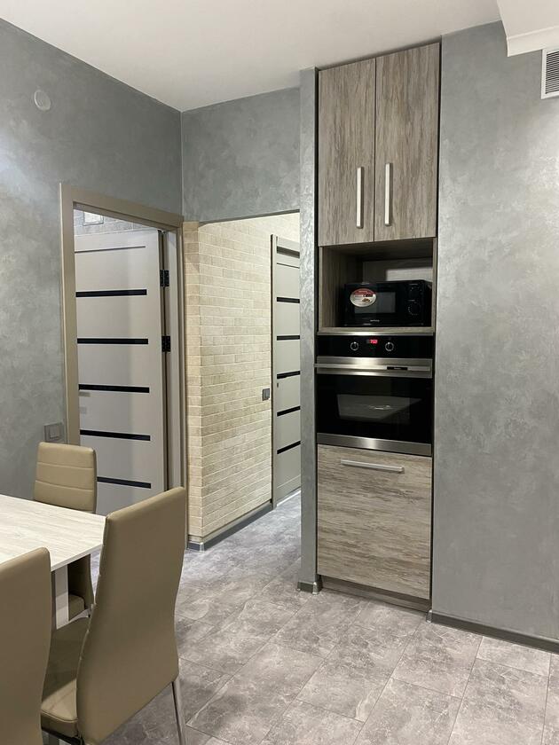 ЯНЕВА 27, Франківський район