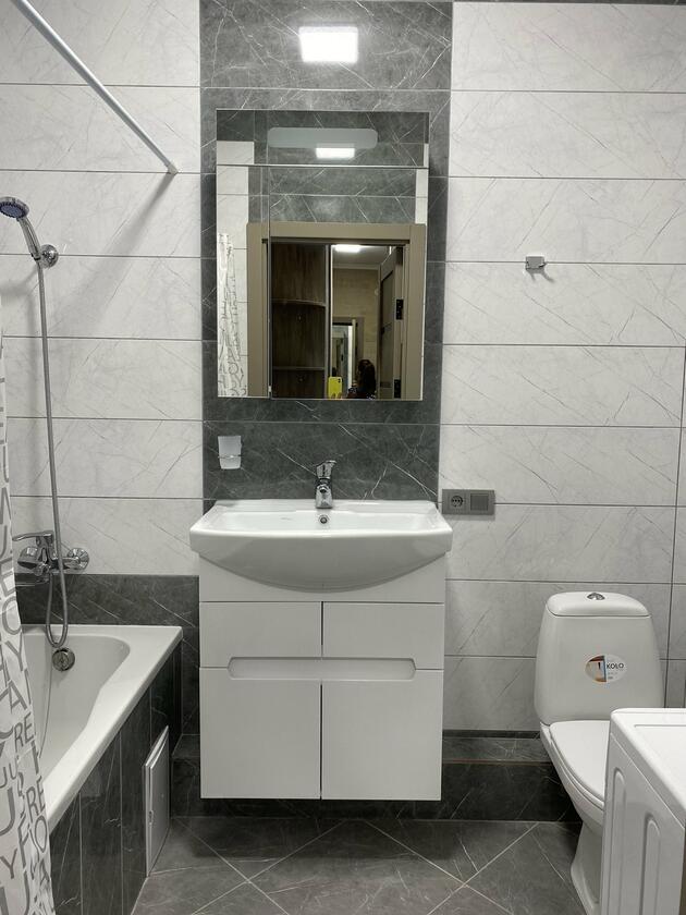 ЯНЕВА 27, Франківський район