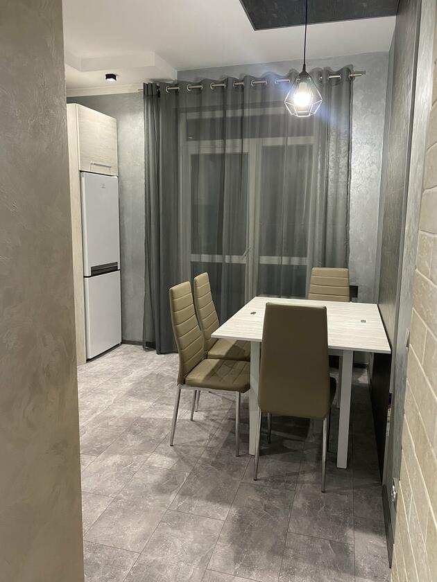 ЯНЕВА 27, Франківський район