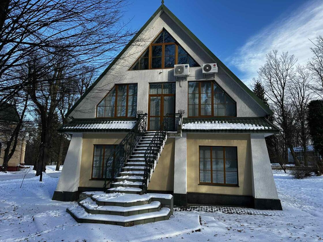 Самчука 24, Галицький район Самчука 24, Галицький район