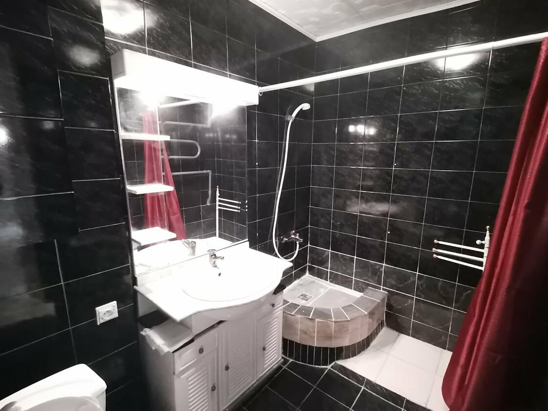 Патона 27, Залізничний район Патона 27, Залізничний район