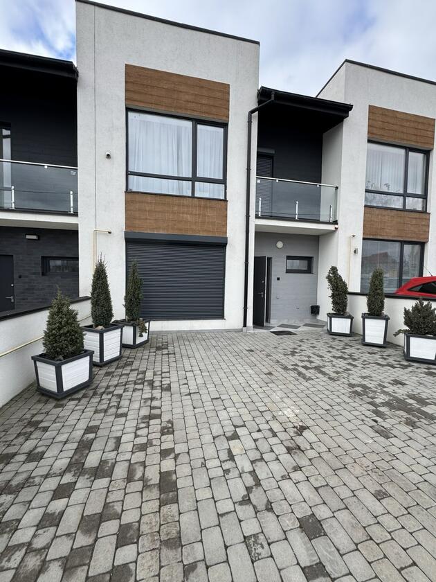 Зубра, Сихівський район Зубра, Сихівський район