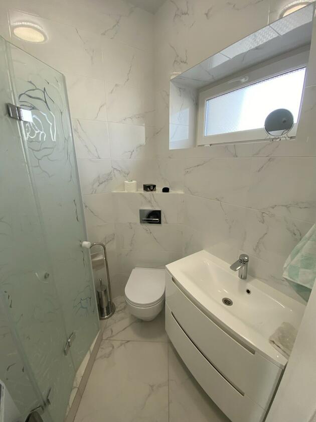 Зубра, Сихівський район Зубра, Сихівський район