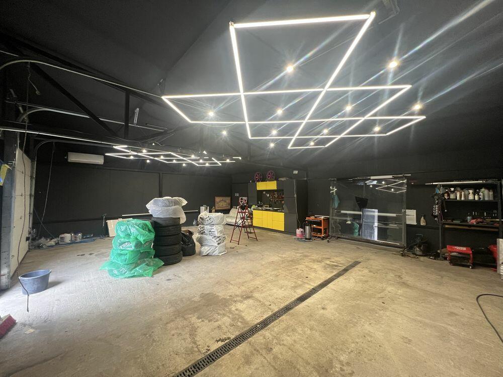 Варшавська, Залізничний район