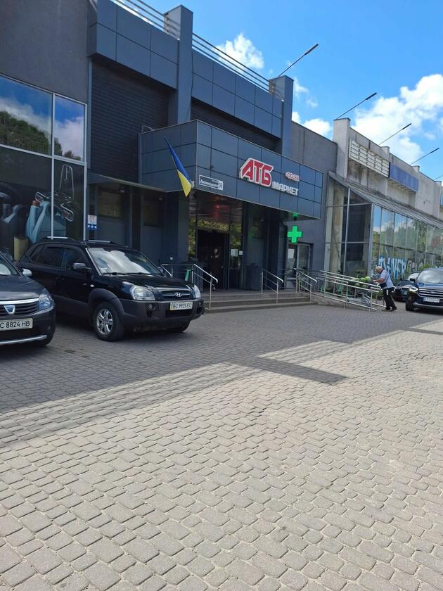 Липинського, Шевченківський район