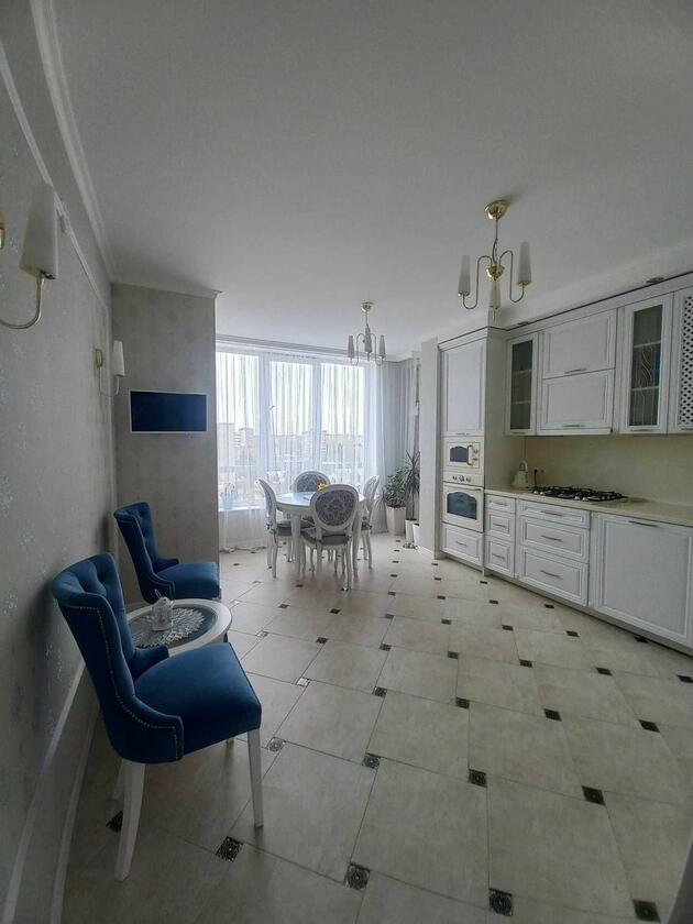 Трускавецька, Франківський район