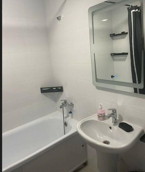 Володимира Великого, Франківський район