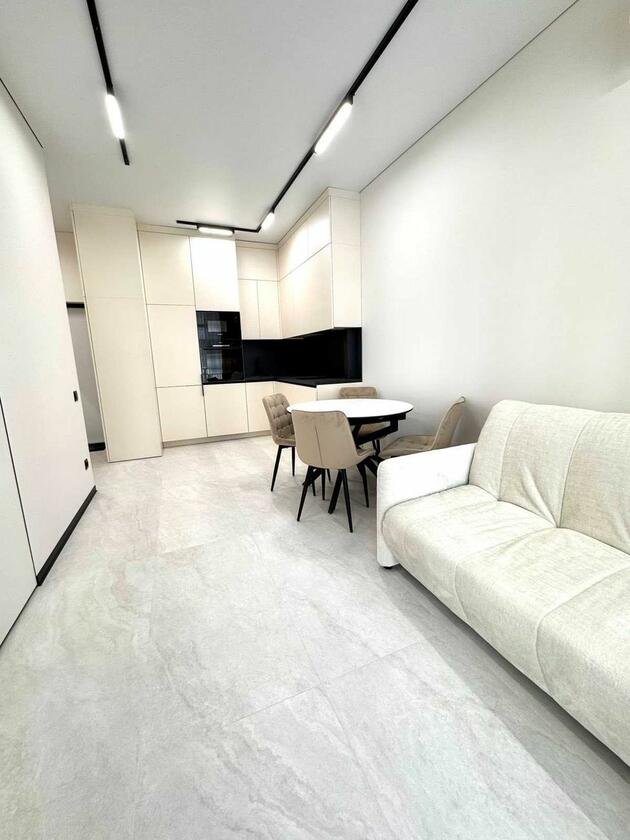 Під Голоском, Шевченківський район