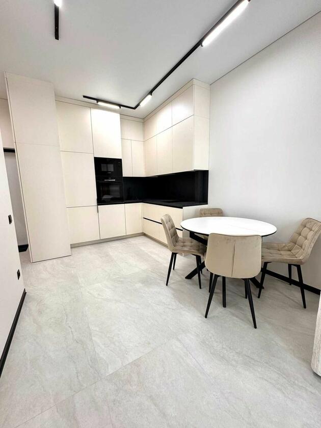 Під Голоском, Шевченківський район