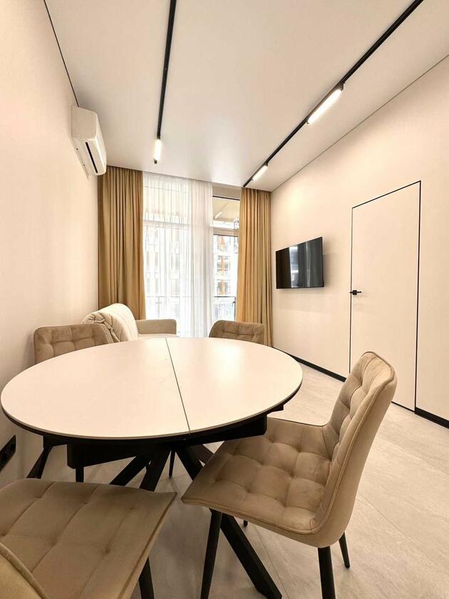 Під Голоском, Шевченківський район