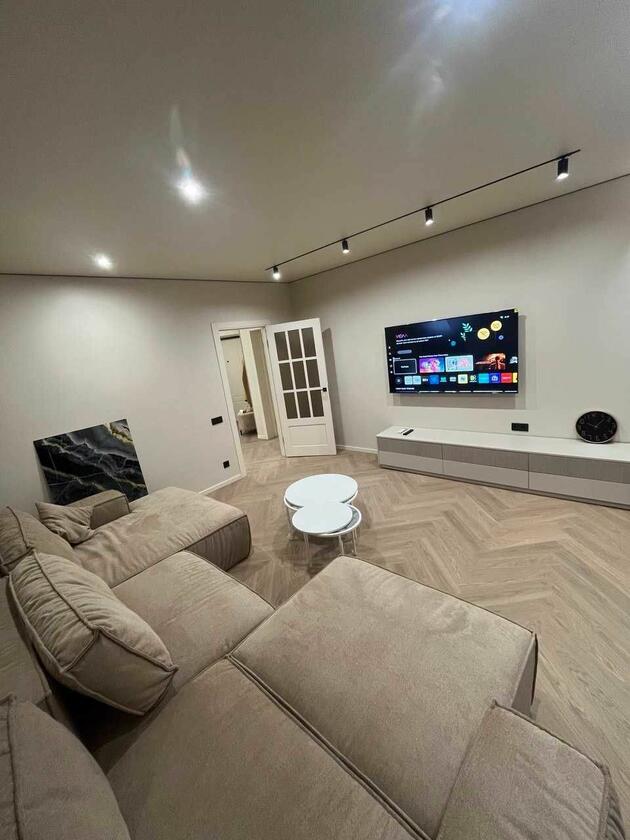 Чорновола просп., Шевченківський район