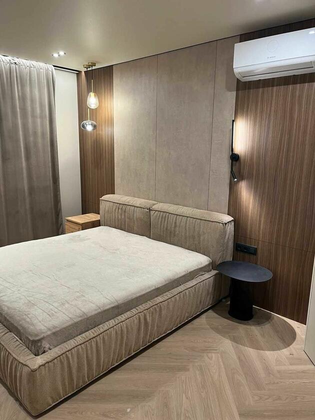 Чорновола просп., Шевченківський район