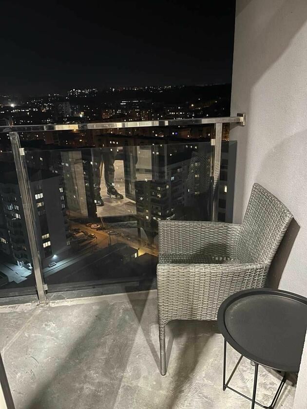 Чорновола просп., Шевченківський район