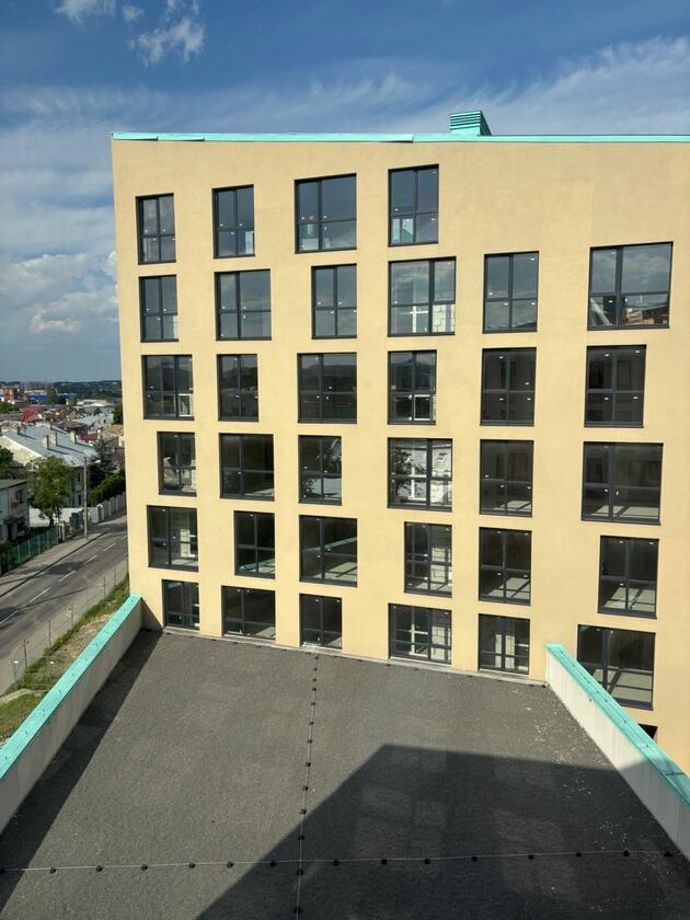 Хмельницького, Личаківський район