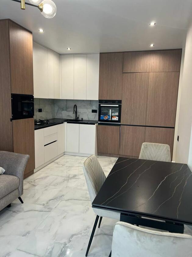 Зелена, Сихівський район