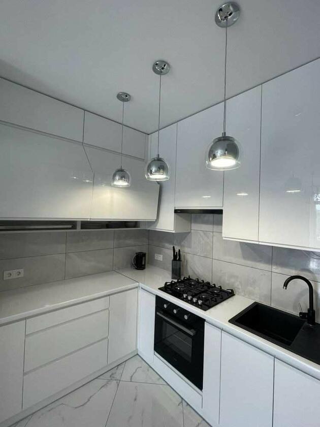 Чорновола, Шевченківський район