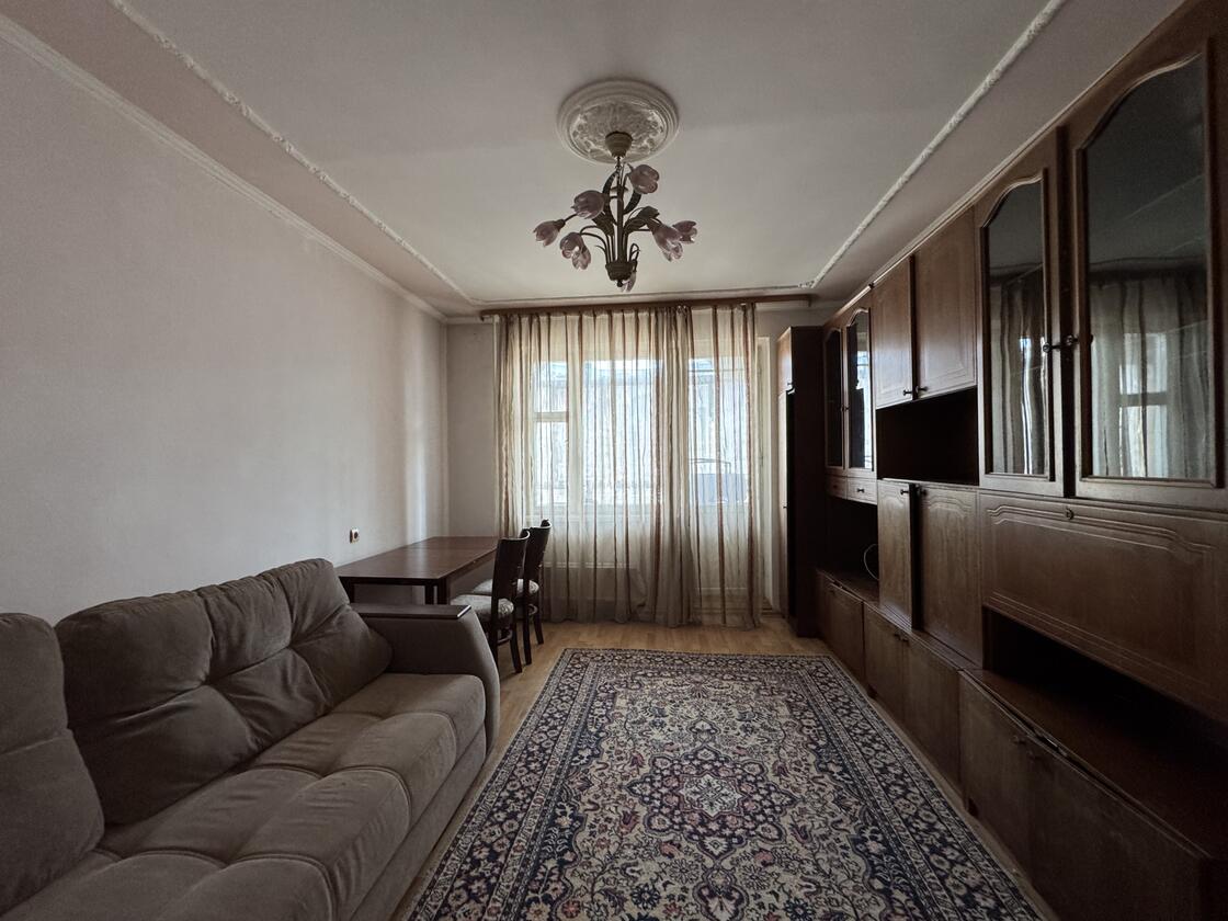 Богдана Хмельницького 243, Шевченківський район